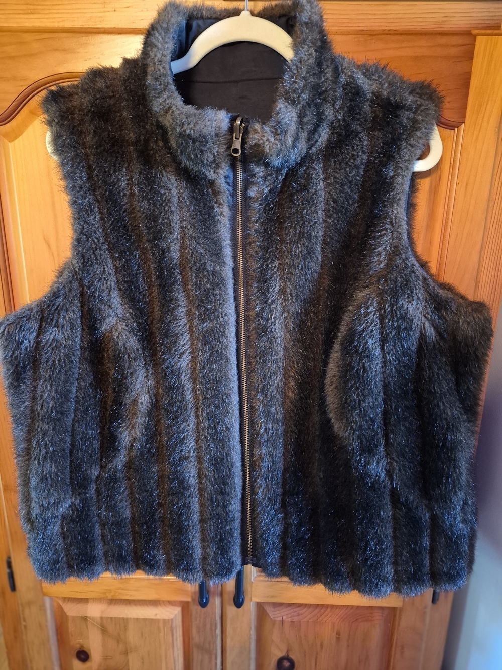 Tribal Reversible Full-Zip Vest Black/Brown Size L